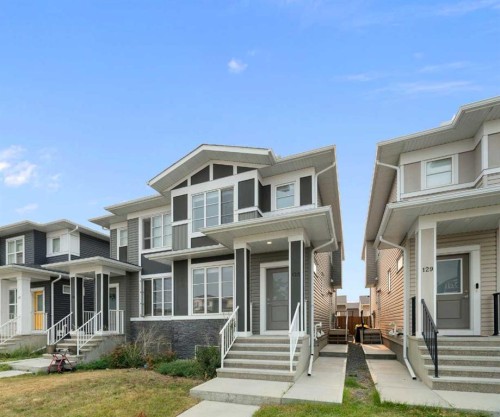 125 Corner Meadows Gate Ne, Calgary, AB - Outdoor With Facade