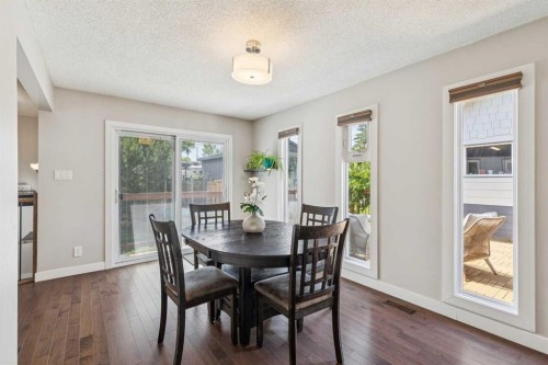 241 Allan Crescent Se, Calgary, AB - Indoor Photo Showing Dining Room