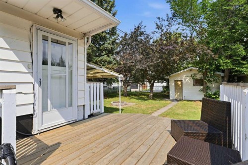 636 55 Avenue Sw, Calgary, AB - Outdoor With Deck Patio Veranda With Exterior