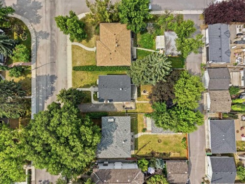 636 55 Avenue Sw, Calgary, AB - Outdoor With View
