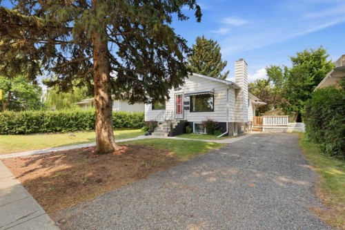 636 55 Avenue Sw, Calgary, AB - Outdoor