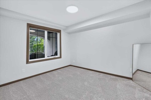 3111-310 Mckenzie Towne Gate Se, Calgary, AB - Indoor Photo Showing Other Room