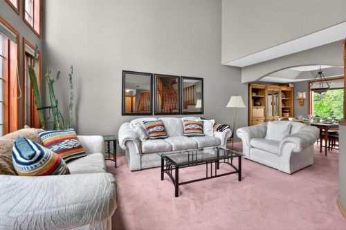 148 Sierra Madre Crescent Sw, Calgary, AB - Indoor Photo Showing Living Room