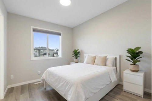1021 Mahogany Boulevard Se, Calgary, AB - Indoor Photo Showing Bedroom