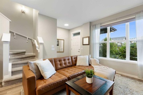 1021 Mahogany Boulevard Se, Calgary, AB - Indoor Photo Showing Living Room