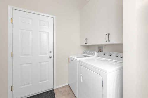 77 Citadel Ridge Green Nw, Calgary, AB - Indoor Photo Showing Laundry Room