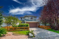 77 Citadel Ridge Green NW Calgary, AB T3G 4P9