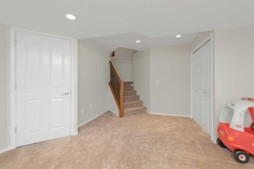 77 Citadel Ridge Green Nw, Calgary, AB - Indoor