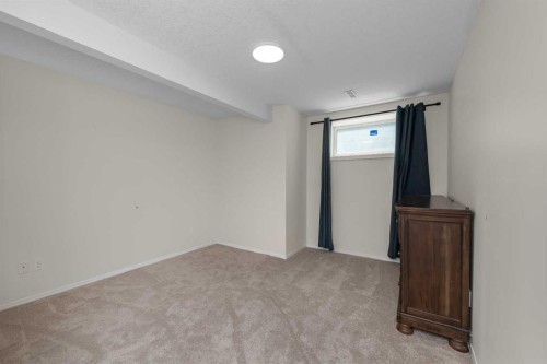 77 Citadel Ridge Green Nw, Calgary, AB - Indoor Photo Showing Other Room