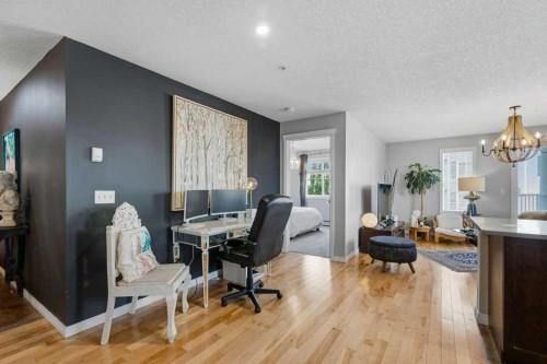3301-10 Country Village Park Ne, Calgary, AB - Indoor