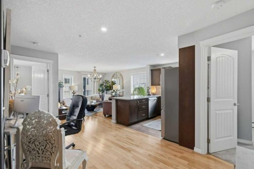 3301-10 Country Village Park Ne, Calgary, AB - Indoor