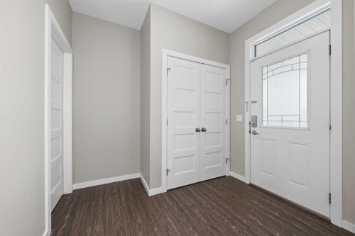 75 Legacy Glen Row Se, Calgary, AB - Indoor Photo Showing Other Room