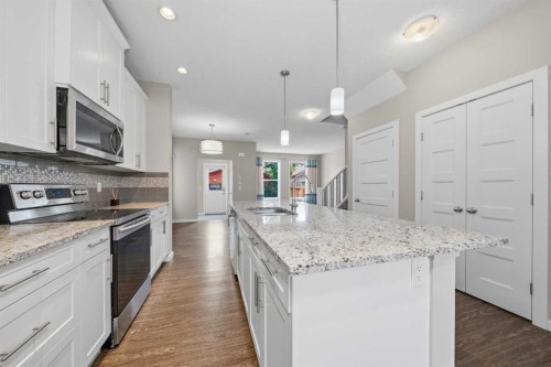 75 Legacy Glen Row Se, Calgary, AB - Indoor Photo Showing Kitchen With Upgraded Kitchen