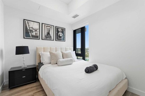 1213-730 2 Avenue Sw, Calgary, AB - Indoor Photo Showing Bedroom