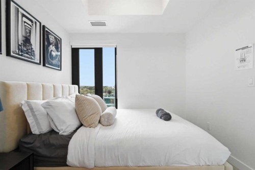 1213-730 2 Avenue Sw, Calgary, AB - Indoor Photo Showing Bedroom