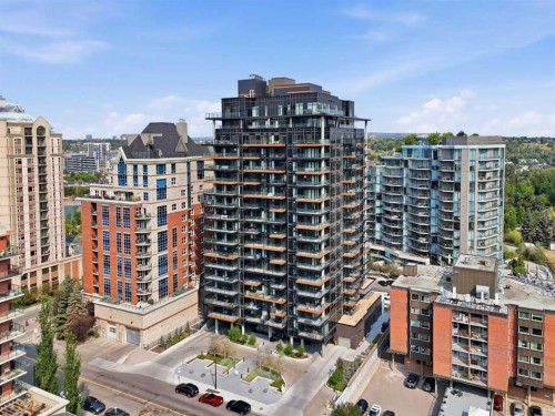 1213-730 2 Avenue Sw, Calgary, AB - Outdoor With Balcony With Facade