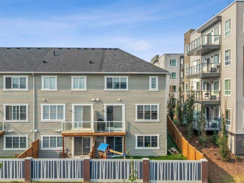 260 Carringham Way Nw, Calgary, AB - Outdoor