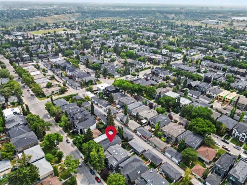 2027 42 Avenue Sw, Calgary, AB - Outdoor With View