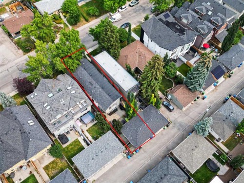 2027 42 Avenue Sw, Calgary, AB - Outdoor With View