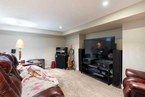24 Sun Harbour Place Se, Calgary, AB - Indoor