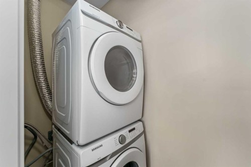 410-35 Walgrove Walk Se, Calgary, AB - Indoor Photo Showing Laundry Room