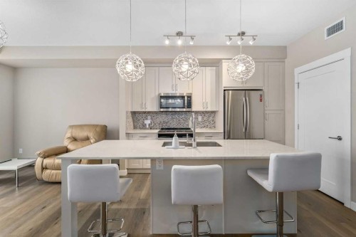 410-35 Walgrove Walk Se, Calgary, AB - Indoor