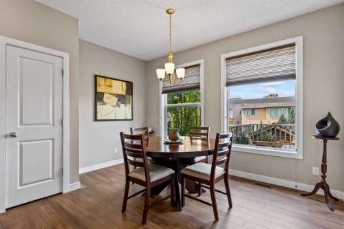579 Evanston Drive Nw, Calgary, AB - Indoor Photo Showing Dining Room