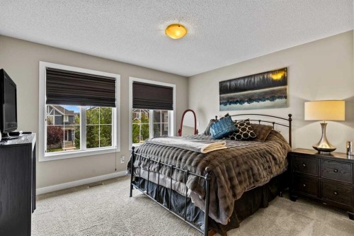 579 Evanston Drive Nw, Calgary, AB - Indoor Photo Showing Bedroom