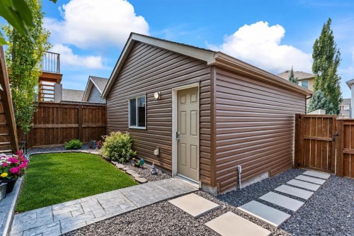579 Evanston Drive Nw, Calgary, AB - Outdoor