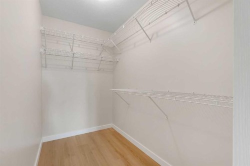 307-1307 Valleyview Park Se, Calgary, AB - Indoor With Storage
