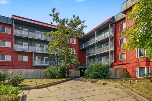 414-333 Garry Crescent Ne, Calgary, AB - Outdoor With Balcony