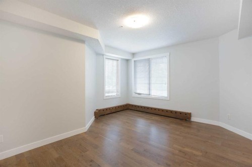 239-8535 Bonaventure Drive Se, Calgary, AB - Indoor Photo Showing Other Room