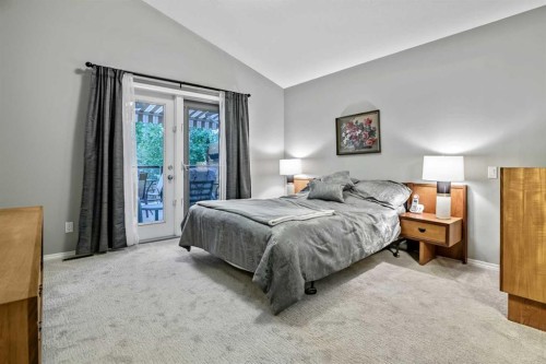 416 Silverado Range Heights Sw, Calgary, AB - Indoor Photo Showing Bedroom