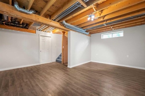 91 Hidden Crescent Nw, Calgary, AB 