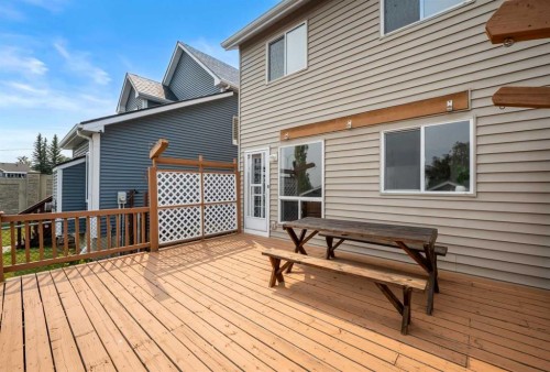 91 Hidden Crescent Nw, Calgary, AB 
