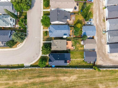 91 Hidden Crescent Nw, Calgary, AB 