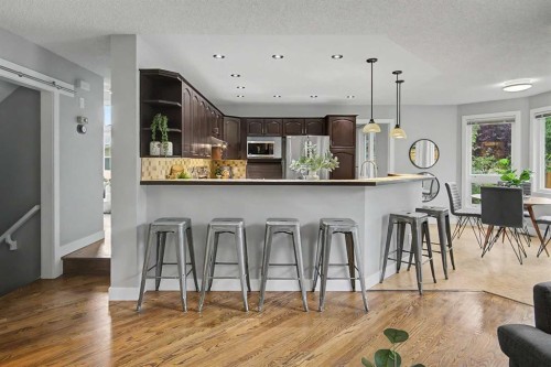 61 Wood Valley Road Sw, Calgary, AB - Indoor