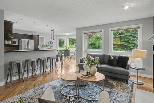 61 Wood Valley Road Sw, Calgary, AB - Indoor Photo Showing Living Room