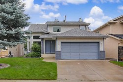 61 Wood Valley Road SW Calgary, AB T2W 5Y6