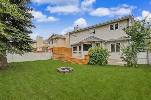 61 Wood Valley Road Sw, Calgary, AB - Outdoor