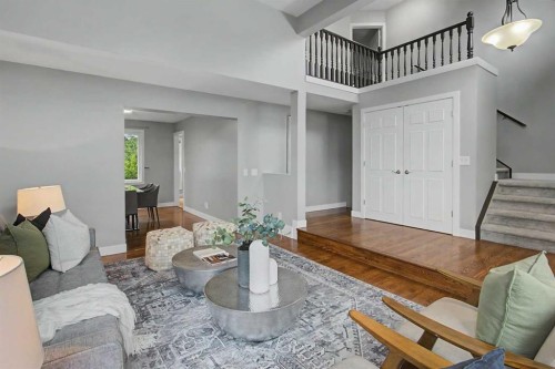 61 Wood Valley Road Sw, Calgary, AB - Indoor Photo Showing Living Room
