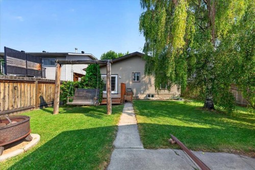 1837 Meadowbrook Drive Se, Airdrie, AB - Outdoor