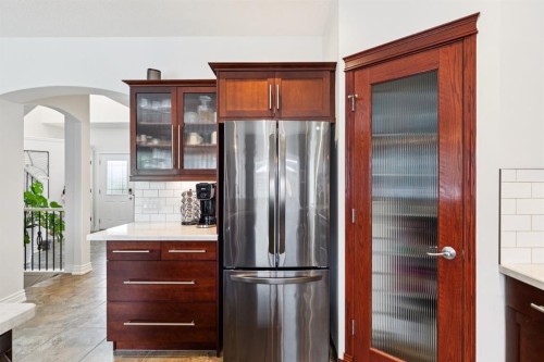 97 Tanner Close Se, Airdrie, AB - Indoor Photo Showing Kitchen