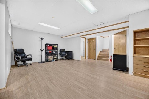 2745 Coopers Manor Sw, Airdrie, AB - Indoor