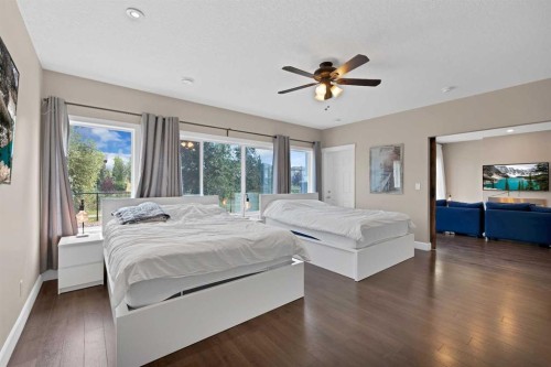 146 Canoe Crescent Sw, Airdrie, AB - Indoor Photo Showing Bedroom