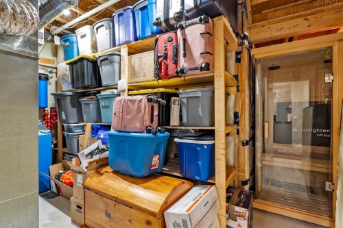 19 Sunset Circle, Cochrane, AB - Indoor Photo Showing Basement