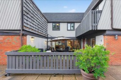 6-1726 8 Avenue NW Calgary, AB T2N 1C2