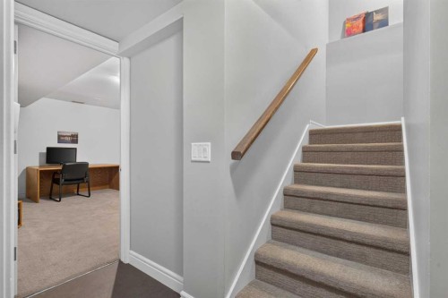 6-1726 8 Avenue Nw, Calgary, AB - Indoor Photo Showing Other Room
