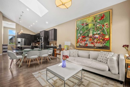 63 Cortina Villas Sw, Calgary, AB - Indoor Photo Showing Living Room