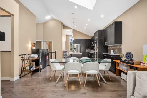 63 Cortina Villas Sw, Calgary, AB - Indoor Photo Showing Dining Room